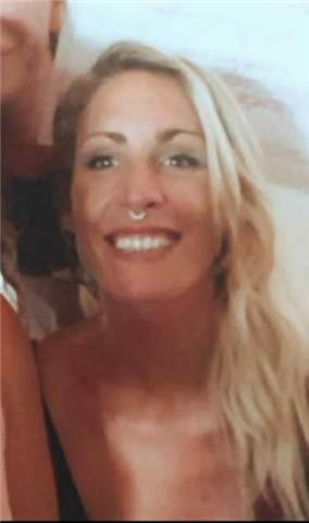 Profesora de yoga ofrece clases particulares online y presencial en málaga