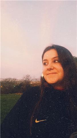 Soy estudiante de biología con nivel de inglés b2 Doy clases de biología, matemáticas, inglés y química. Precio negociable