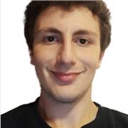 Ragazzo diplomato fa ripetizioni di matematica per ripagarsi gli studi universitari