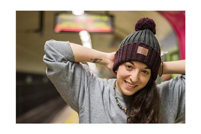 Imparto clases de piano, guitarra o lenguaje musical en casas de particulares y en mi domicilio. experiencia de dieciséis años con formación g. medio