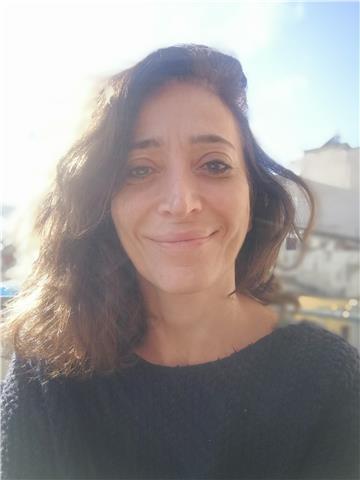 Insegnante madrelingua francese laureata alla Sorbonne di Parigi impartisce lezioni, conversazioni, traduzioni a Palermo o online in tutta Italia