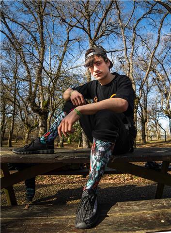 Exalumno de farmacia con parte de la carrera aprobada y siempre con afán de enseñar a otras persona por el gusto de enseñar