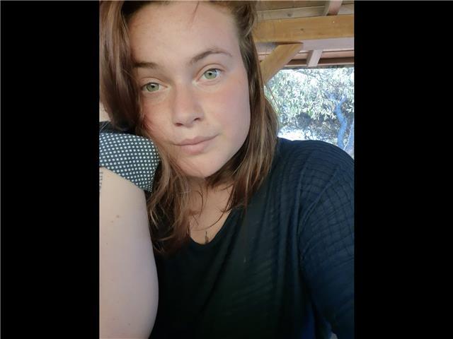 Ragazza laureanda in beni culturali e turismo si offre per dare ripetizioni di storia dell’arte a ragazzi di medie e superiori