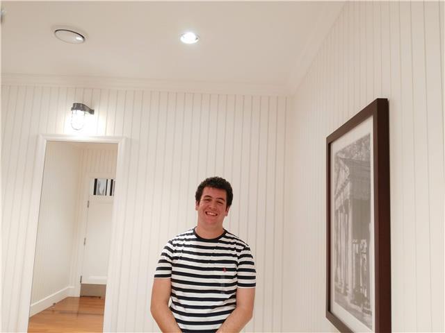 Studente di economia da ripetizioni di matematica nella zona tra parma e reggio