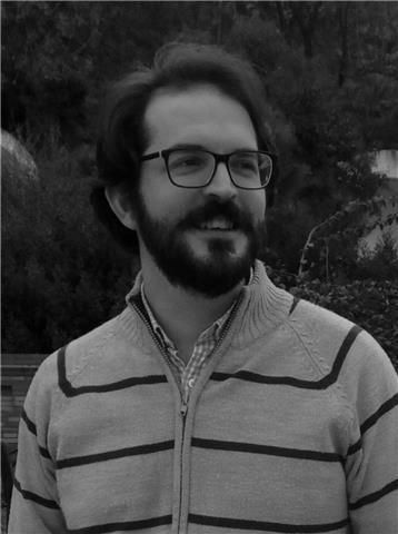 Profesor de geografía e historia y ciencias sociales y humanidades