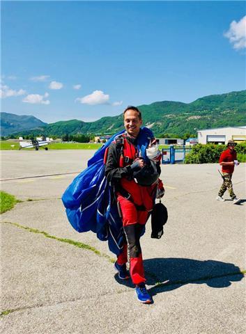 Insegnante madre lingua francese e inglese