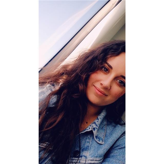 Imparto clases particulares de matemáticas, a nivel de primaria, eso, bachiller y los primeros cursos de grados en economía