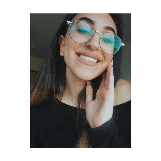 Studentessa trilingue offre ripetizioni e aiuto compiti d'inglese nella zona di Tarcento e dintorni