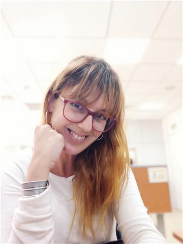 Imparto clases de lengua y literatura española, así como español para extranjeros, a todos los niveles y edades