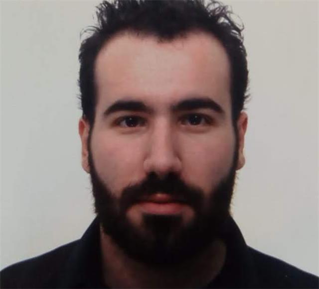 Insegnante laureato, certificato CELTA, con esperienza di preparazione esami Cambridge offre lezioni di inglese ad adulti e bambini