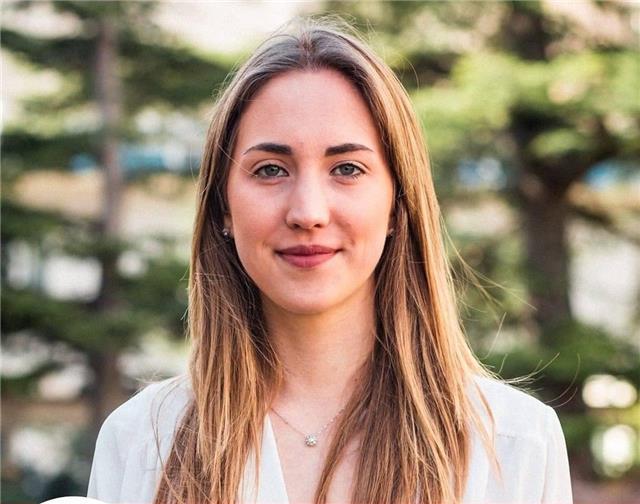 Laureata in Scienze internazionali e diplomatiche. Disponibile a dare ripetizioni di inglese nella zona di Latisana (UD)