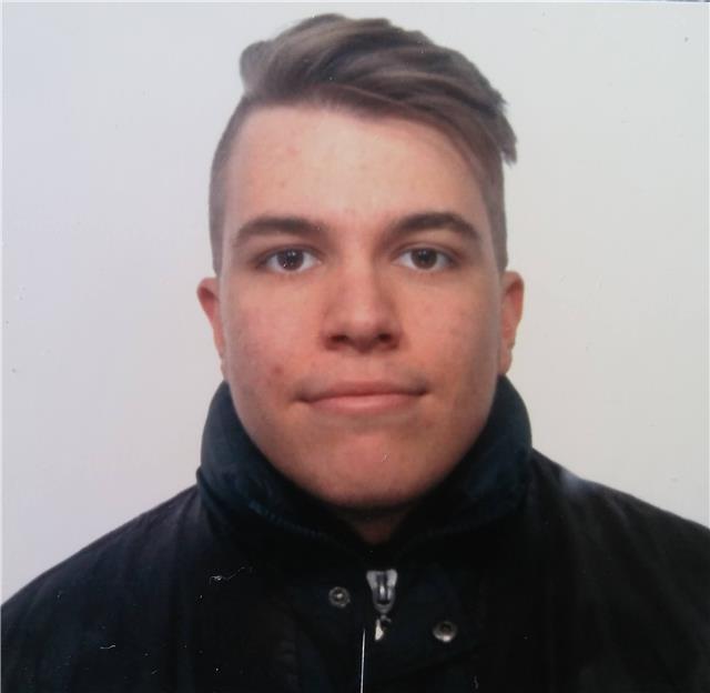 Insegnante di pianoforte per lezioni private