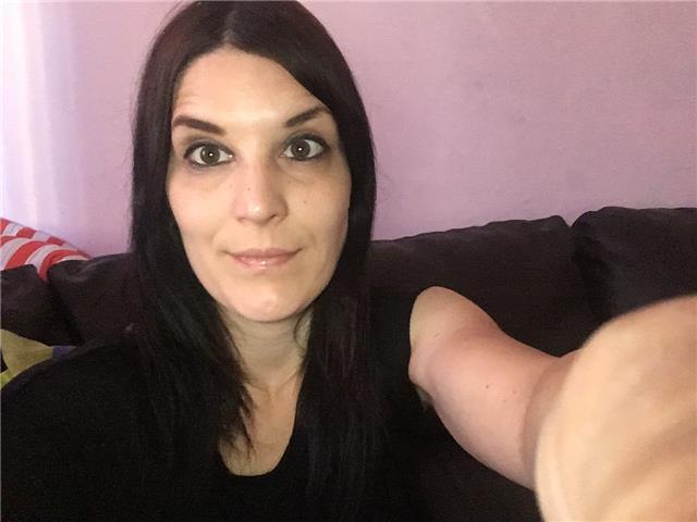 Laurea in psicologia,master in filosofia e 24 Cfu per insegnamento,tre livelli lis ,attestato finale di assistente alla comunicazione per persone audiolese