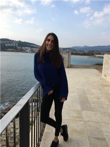 Doy clases para eso y bachillerato económicas