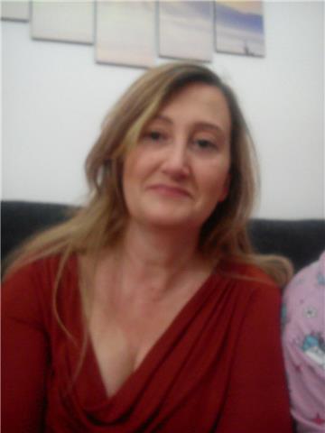 Profesora de matemáticas con más de 20 años de experiencia y coach en educación, imparte clases presenciales y online de eso y bachillerato. sistema esencialmente práctico y acorde a las necesidades del alumno