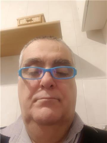 Funzionario Ministero dell'Interno in pensione impartisce lezioni di diritto in generale e in particolare diritto amministrativo