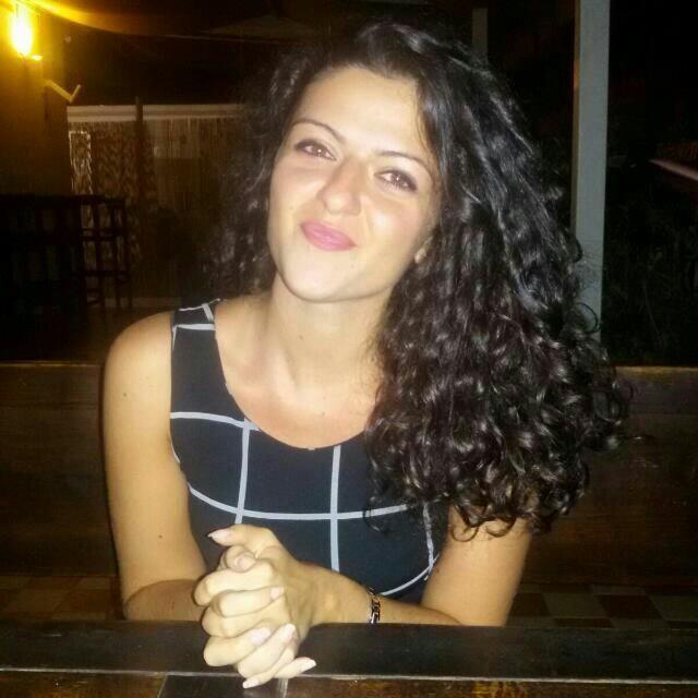 Insegnante di inglese offre ripetizioni per elementari, medie e superiori