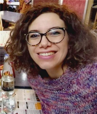 Insegnante scuole elementari, medie e superiori con esperienza per lezioni di italiano,storia, aiuto compiti e sviluppo di un metodo di studio