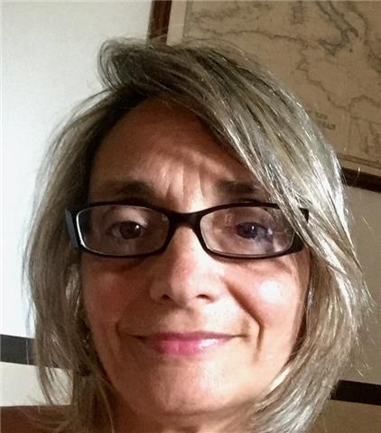 Insegno Lettere classiche (Greco e Latino) con metodo etimologico; ampia esperienza e professionalità, anche a distanza
