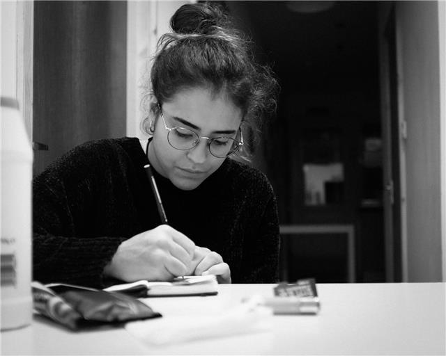 Fotografía, tipografía, medios informáticos, dibujo, publicidad y marketing , audiovisuales, fol