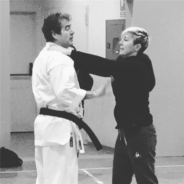 Clases particulares de defensa personal