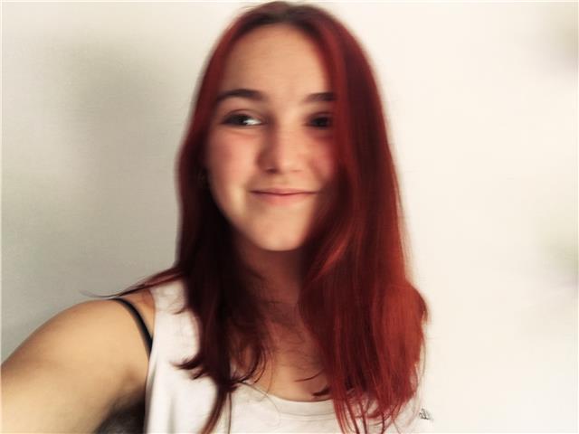 Estudiante de bachiller ofrece clases de cualquier asignatura