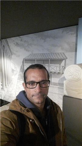 Tengo máster en arte, educación y gestión cultural por la uimp y doy clases a 20 años