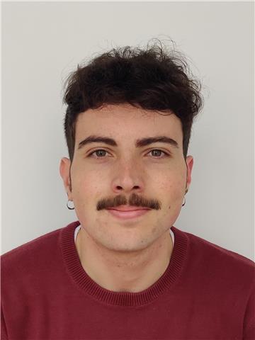 Graduado en farmacia. 4 años de experiencia con alumnos de la eso y educación primaria. matemáticas, ciencias sociales y naturales, inglés, química