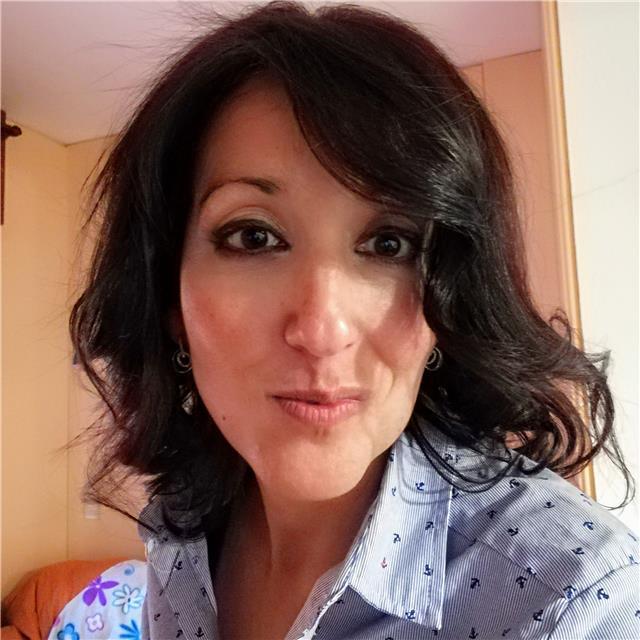 imparto clases DE INGLES, FRANCES Y ESPAÑOL,VALENCIANO a niños y adultos de todas las edades,primaria, eso y bachiller