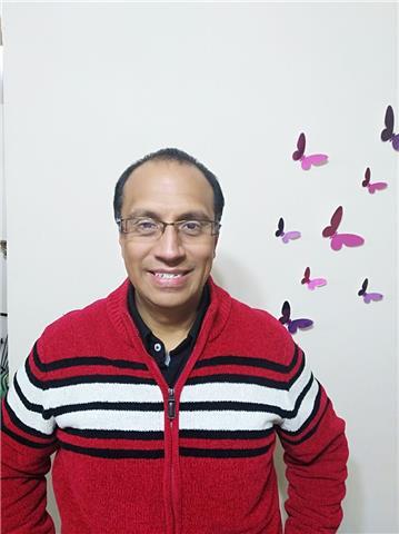 Maestro de inglés con experiencia en clases presenciales a niños, adolescentes y adultos