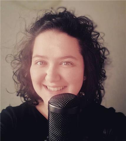 Cantante professionista con decennale esperienza offre lezioni individuali: 
vieni a scoprire la tua voce!