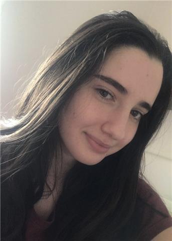 Ciao! Sono una studentessa di quinto che sarebbe disponibile a fare ripetizioni di inglese a Padova... Sono madrelingua e ho completato vari certificati Cambridge!