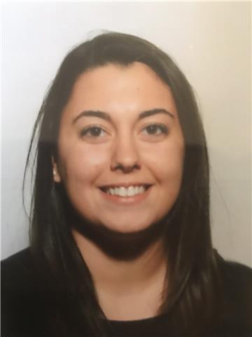 Studentessa universitaria per lezioni di ogni materia per alunni di elementerai e medie