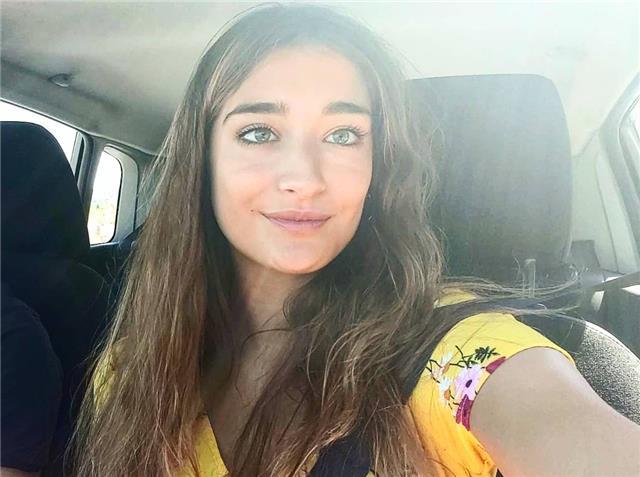 Studentessa di scienze della formazione primaria. Svolgo aiuto compiti a bambini e ragazzi delle scuole medie e superiori