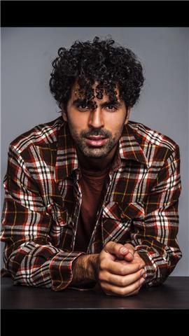 Hola quieres aprender español!? soy profesor, actor y escritor con experiencia en la docencia del idioma, no importa que nivel tengas a /h