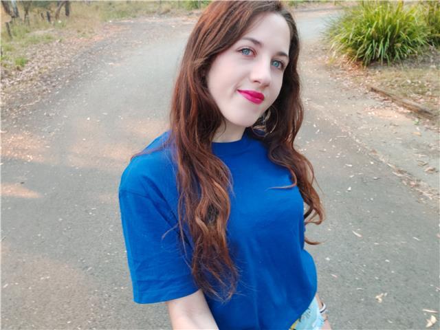 Laureata in lingue e comunicazione offre lezioni e ripetizioni di inglese