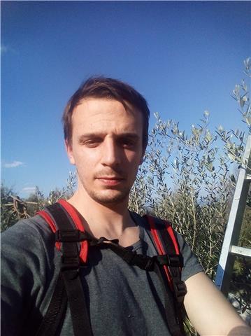 Giovane laureato impartisce ripetizioni di matematica ( livello medie o primi anni liceo), scienze e tutte le materie dell' istituto tecnico agrario