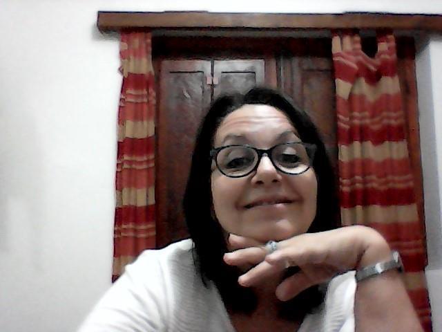 I give affordable Spanish classes online