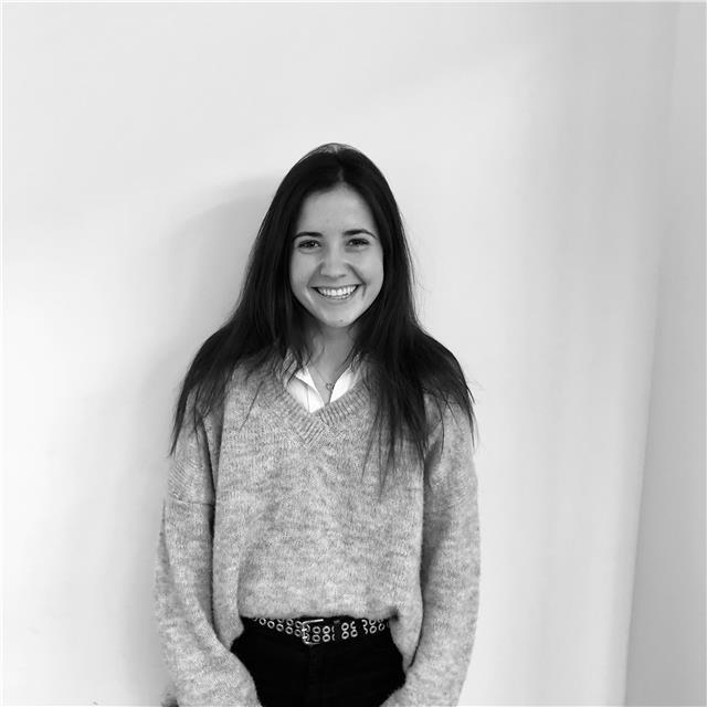 Ofrezco mi ayuda para la asignatura de matemáticas, tanto científicas como ccss