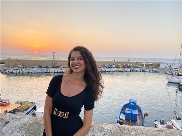 Laureata in medicina e chirurgia con lode offre ripetizioni a bambini e ragazzi di elementari e medie