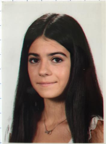 Ex alumna del Liceo Francés de alicante da clases de francés, inglés y refuerzo a primaria, ESO y bachillerato