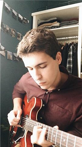 Clases de guitarra y lenguaje musical en barcelona y alrededores