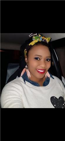 Sono una ragazza senegalese e.Sono madrelingua francese