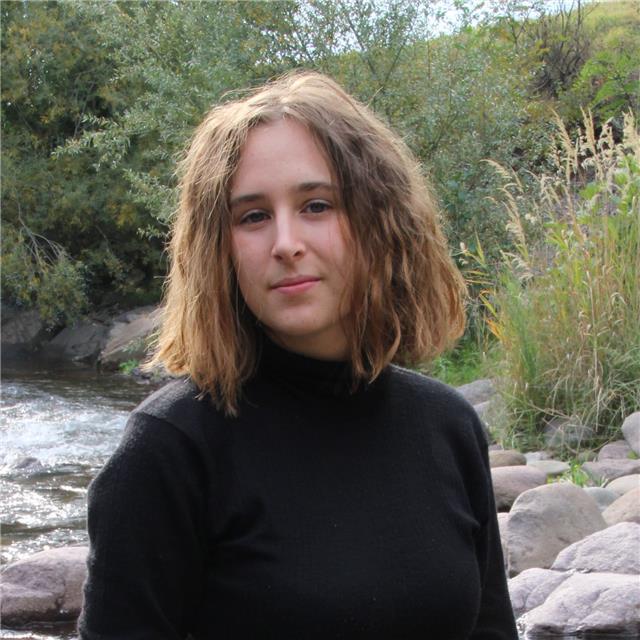 Studentessa con livello c2 di inglese offre ripetizioni