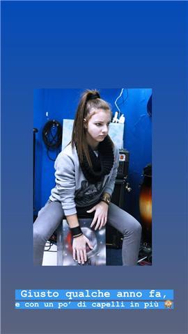 Insegnante di teoria musicale e tecnica di batteria, pianoforte, chitarra e canto