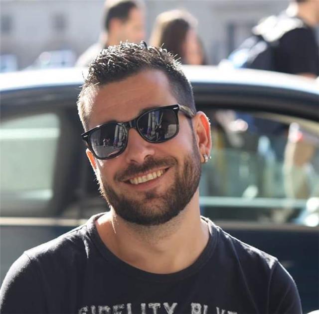 Docente con esperienza decennale offre lezioni di spagnolo a tutti i livelli. Disponibile anche per lezioni di inglese e materie umanistiche medie/sup