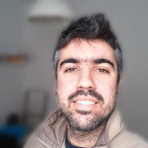 Se imparten clases de física y matemáticas (solo online)