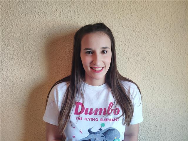 Estudiante de estudios ingleses ofrece clases particulares de inglés