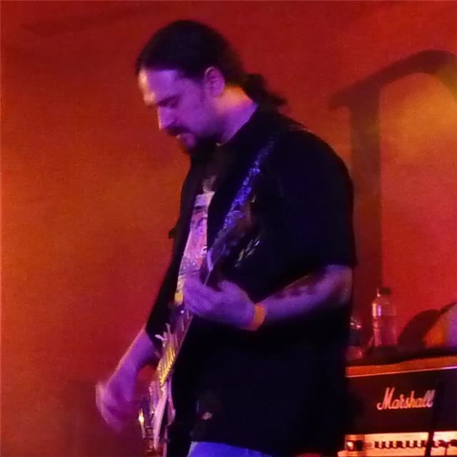 Clases de guitarra eléctrica y acústica