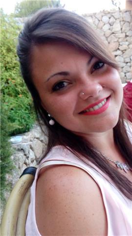 Laureata in mediazione linguistica impartisce lezioni di spagnolo, approfondimento e recupero